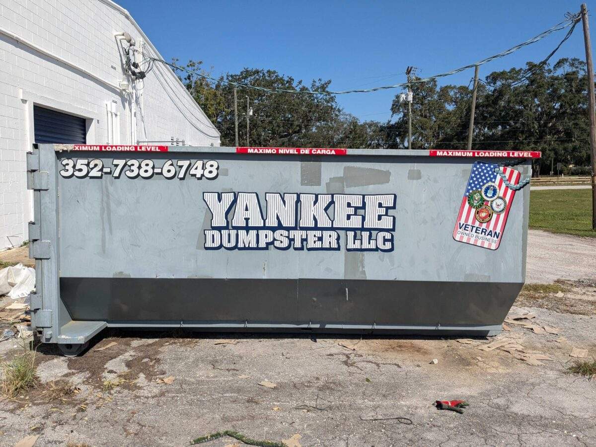 Renting a Dumpster in Florida